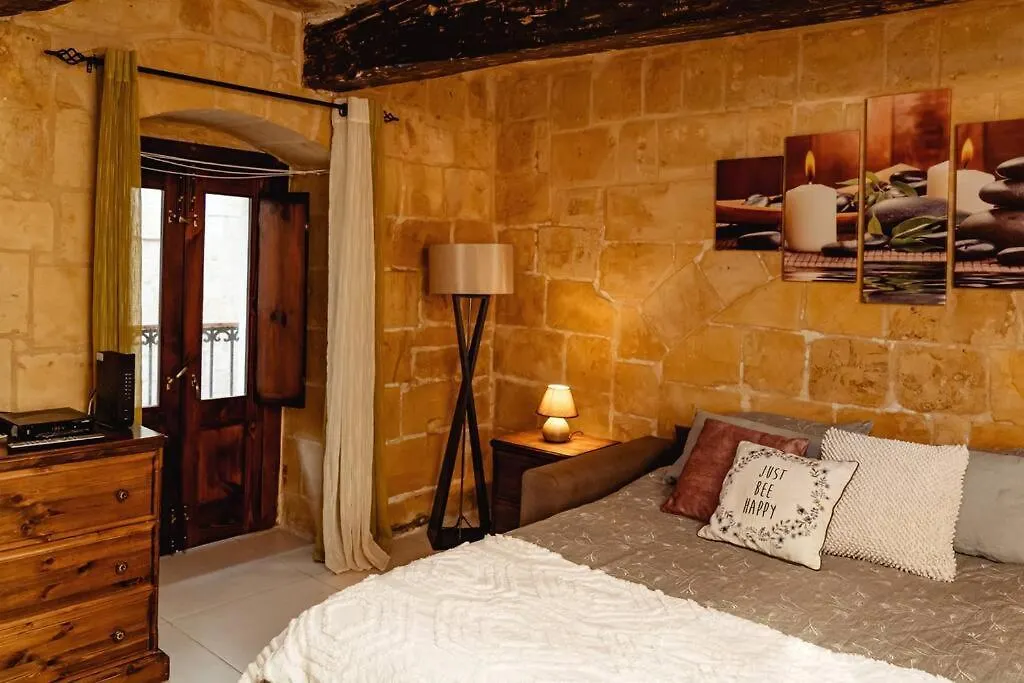 Enchanting 2Bdr Townhouse In Valletta Centre! Malta